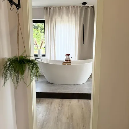 Appartamento Leonardo Wuerzburg I Freistehende Badwanne Esterno foto
