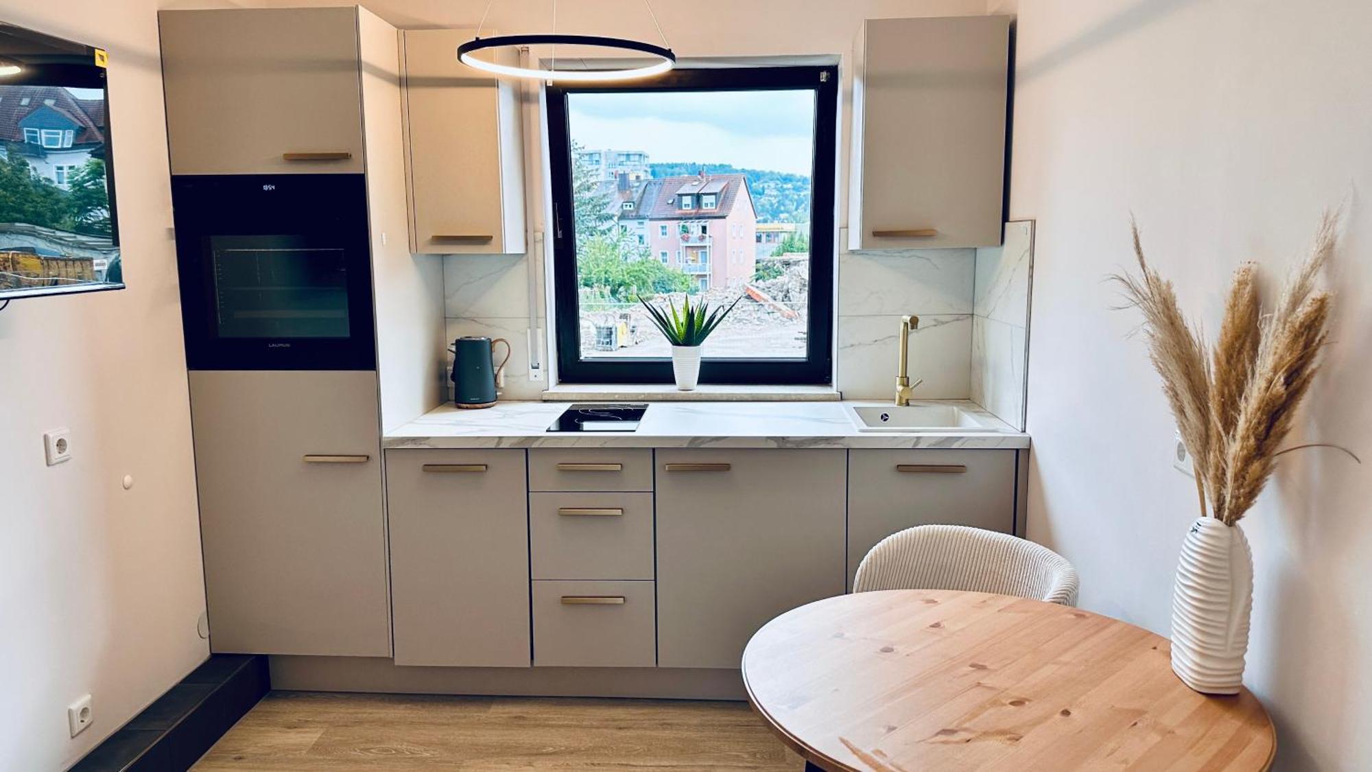 Leonardo I Freistehende Badwanne Apartment